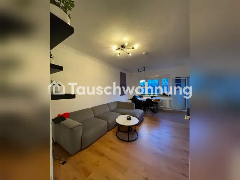 Tauschwohnung: Renovierte 3 Zimmer Wohnung mit Blick ins Grüne — photo 1